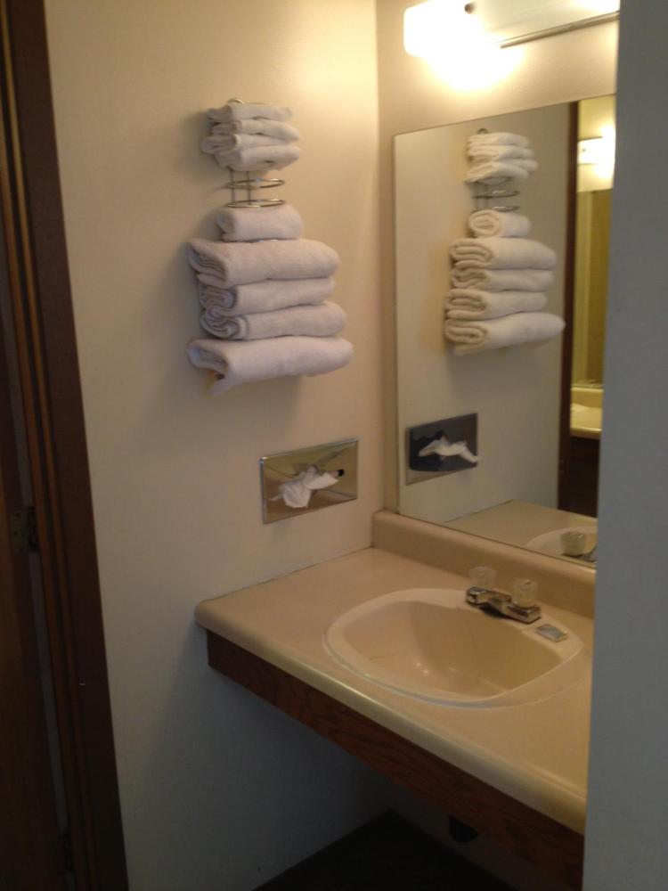 Triple Room interior